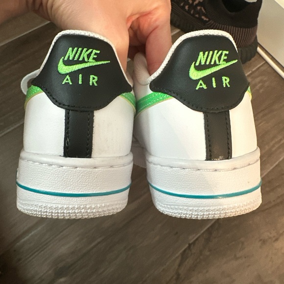 Nike Air Force 1 Aquamarine LV8 sneakers 5.5Y - Picture 5 of 6